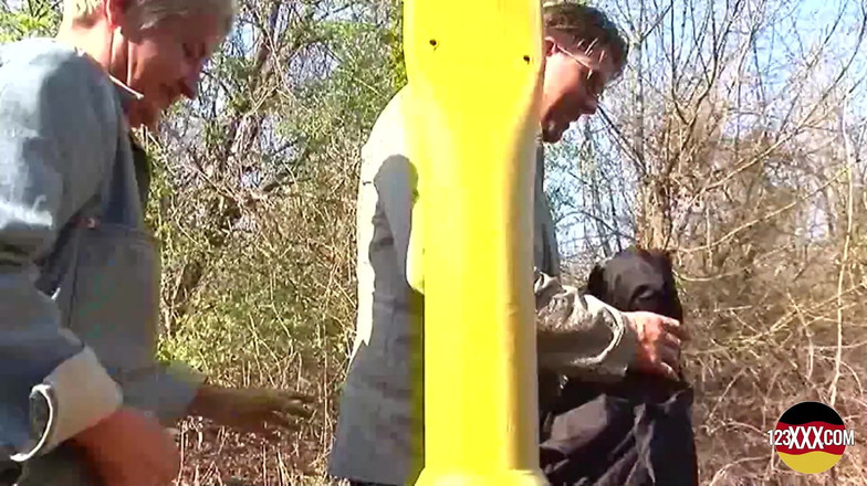 123XXX - Fucked Amateurs in Germany!: Starší blondýnka vybrána, aby sála a šukala