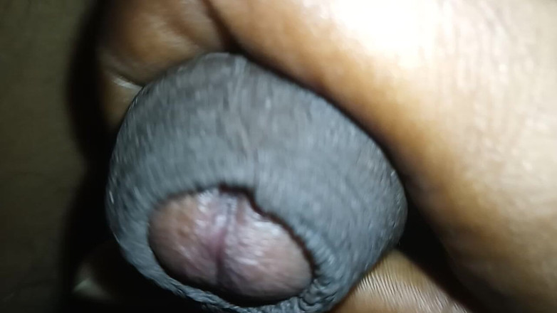 CornyMorale357: Thủ dâm một mình