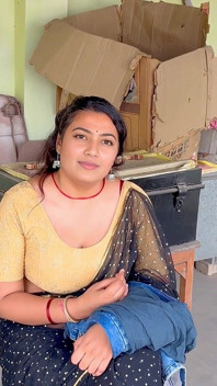 Chodil jsem do Bhabhiho domu během letní dovolené a hodně jsem si užil s mojí krásnou Bhabhi, celé hindské virální video