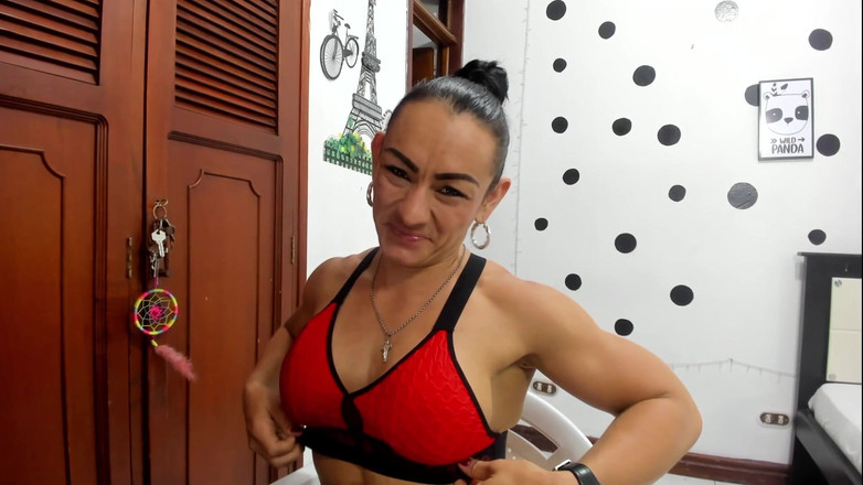 QuadsGoddess: Big Clit Play and a Lot of Squirt