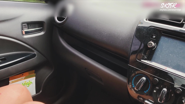 18_honey: Er hat mich hart gefickt, doggystyle auto-sex [2 cam]