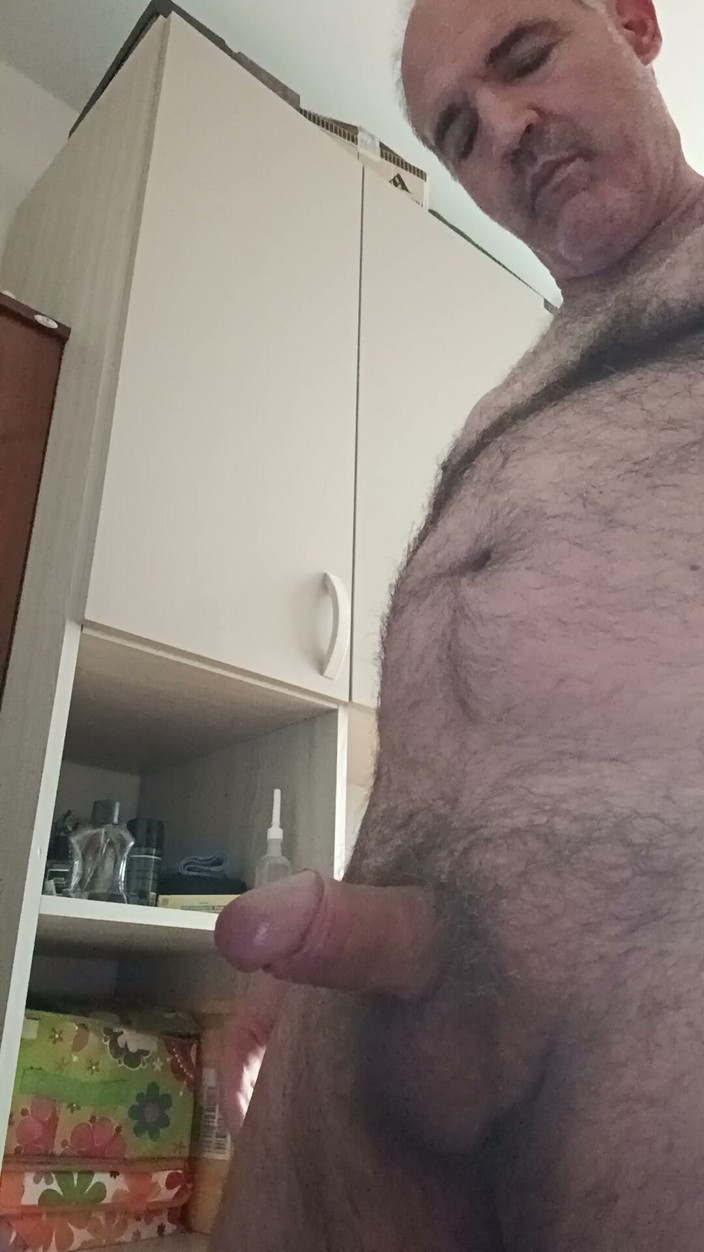Setesesso7: Un Massaggio Antistress per Il Mio Pene Con L'uscita Finale...