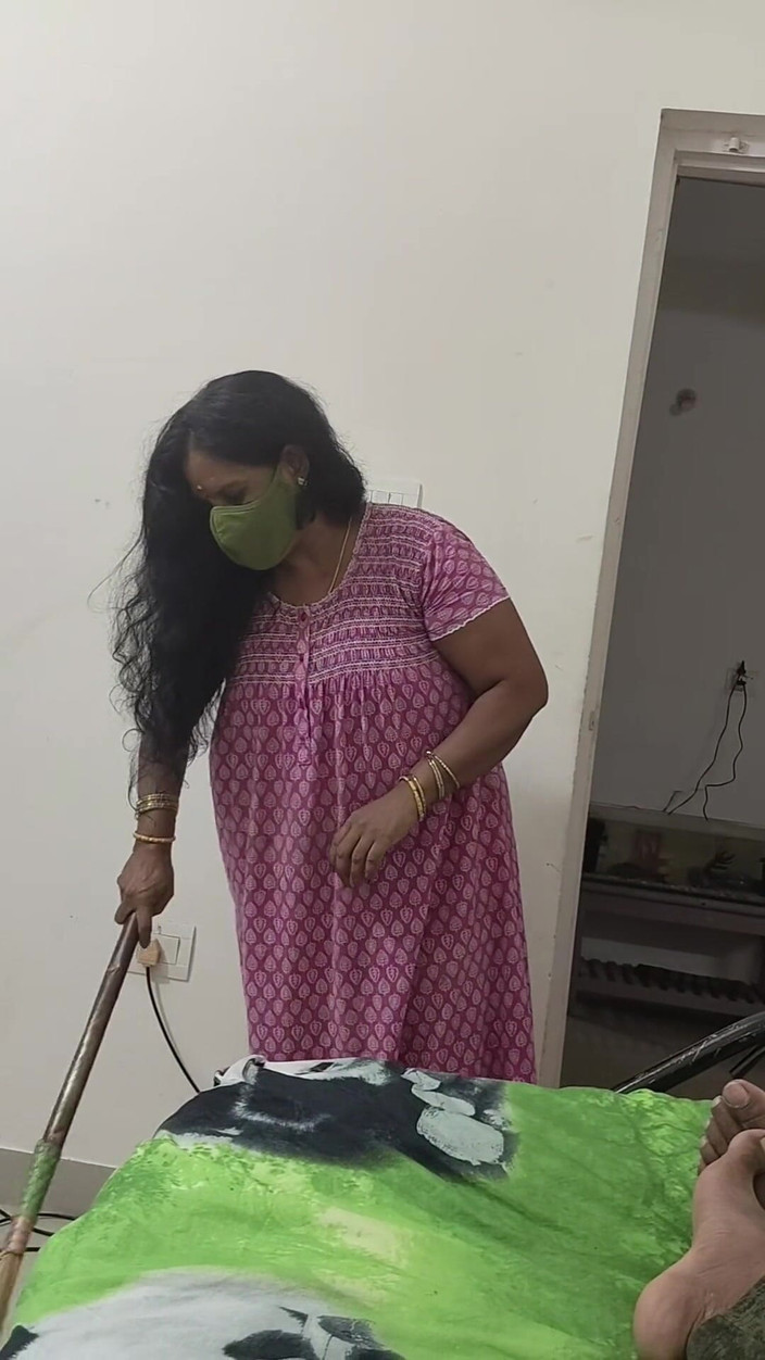 Thesana: Soacra păcălită și futută