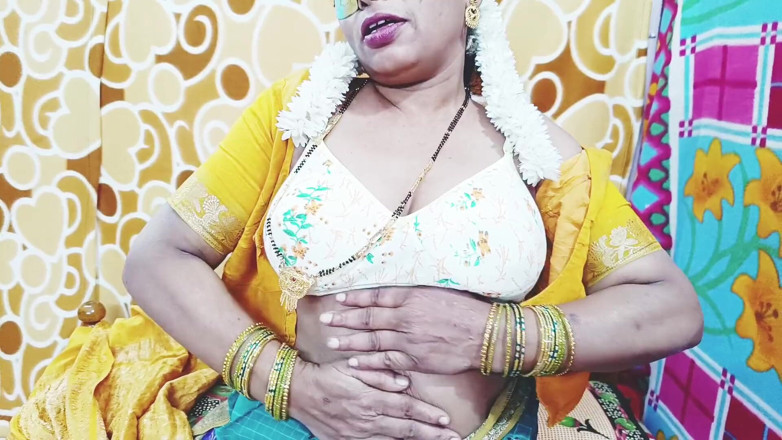 Telugu honey lips: Indiana de meia idade peituda tia auto fodendo