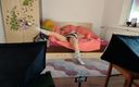Amateur_MS: Amateur-mutter macht yoga nackt, behaarte muschi, dicker arsch, dicke titten....