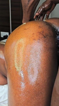Avó De 88 Anos Fodida Em Ambos Os Buracos Por Um Médico Gay