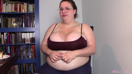 Melonie Kares: Oblivious fatty