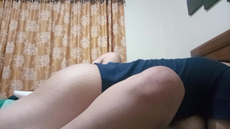 Moo DBOXXX: 18 yaşındaki Hıristiyan arkadaşımı hamile bırakıyorum, her gün seks istiyor...