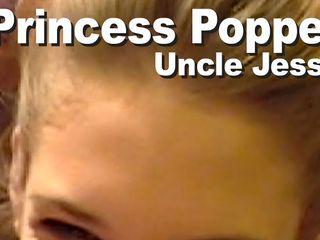Edge Interactive Publishing: राजकुमारी Poppet और अंकल Jesse चूसना फेशियल