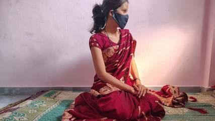 Viralcouple76: 義理の義理の姉は義理の義兄に置き去りにされ、彼の口から渡されました