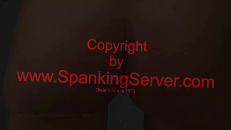 Spanking Server: Sissis zweepslagen