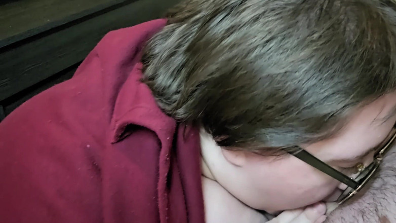 puppyrolls: Lubię myśleć, że jestem całkiem dobry w ssaniu kutasa