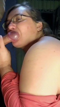 Min Lilla Hobby Är Att Ta Spermier På Kroppen