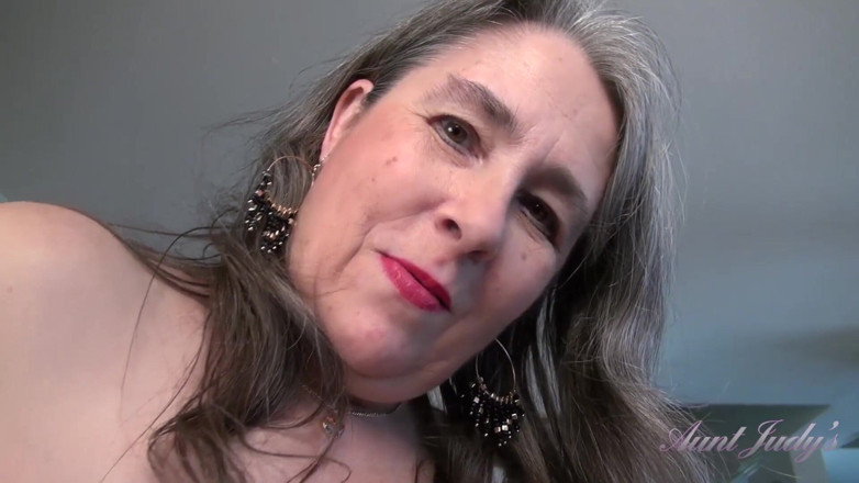 Aunt Judy's: Auntjudys - Your Mature Hairy Stepauntie Grace Wants to Masturbate With...
