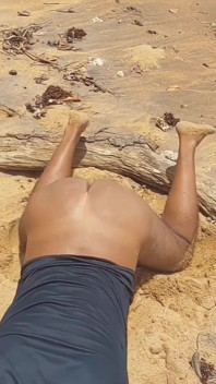 Ladysilva My Sexy Ass on the Beach