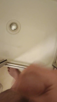 Cumming Shower