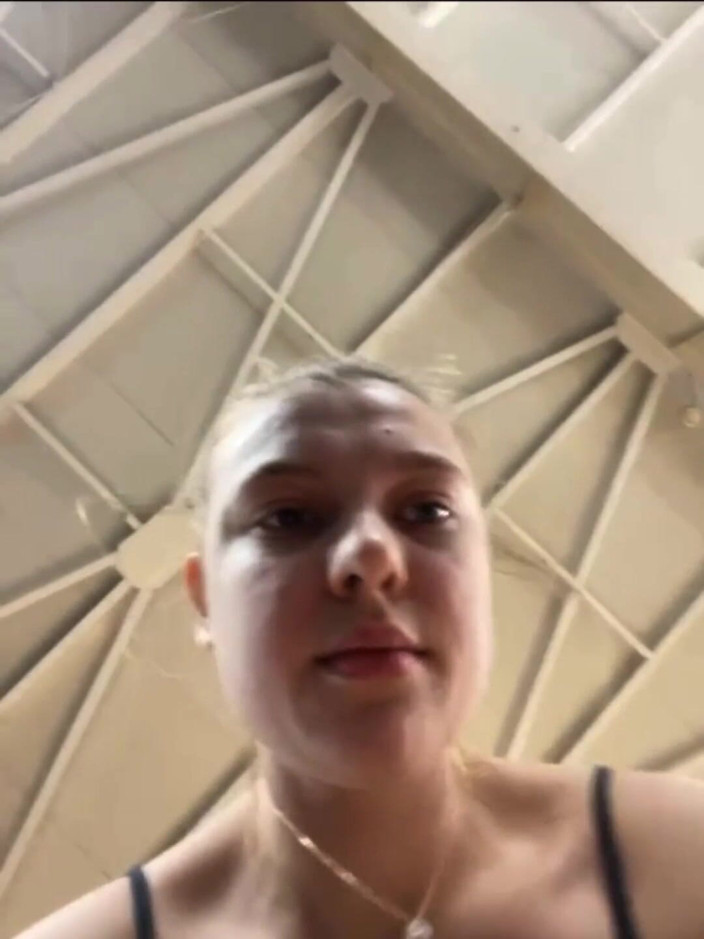 JuiceLussie: Hard Fucking in the Gym