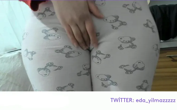 turk_milf_porno: I Masturbated in Pajamas Turkish MILF Porn Big Ass Doggy...