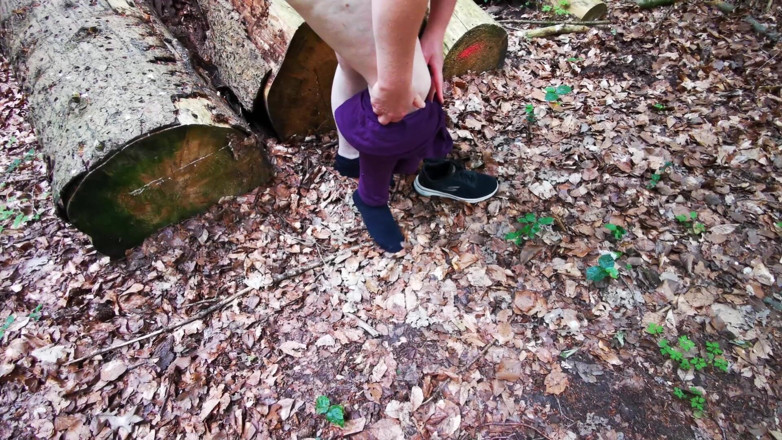 Bouncy Tits Action: Selepas menampar tetek awak, benarkan saya menghukum pepek awak