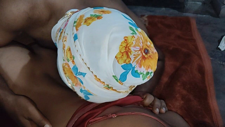 My sexi wife: La studentessa della sorellastra eccitante fa sesso
