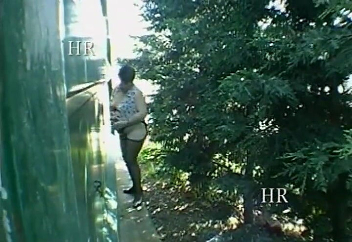 Italian swingers LTG: ウェブ上の排他的なビデオで90年代のイタリアのセックス#8 - 家族の物語!