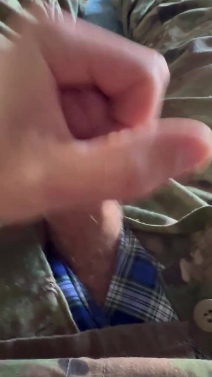 Gay Soldier Stuff: 穿着蓝色拳击短裤的我撸管的热辣合集享受多次射精脚