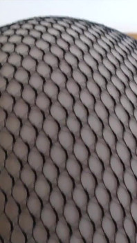 POV เล่นกับหน้าอกใหญ่และก้นร้อนในตาข่าย