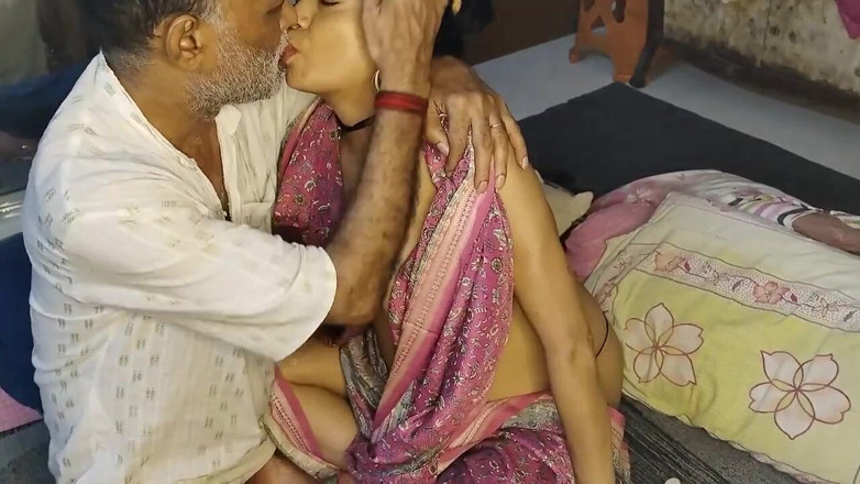 Anar Kali: 의붓딸을 빠는 1부 집에서 만든 핫한 섹스