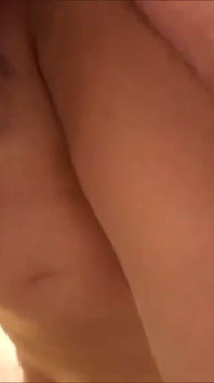 Tante seksi italia dientot habis-habisan sama kontol besar