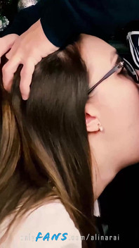 Nevlastní dcera dostala práci sekretářky, aby ji její nevlastní otec mohl každý den šukat