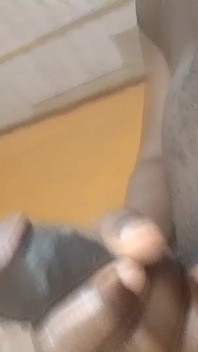Sugar boy vừa tham gia ngồi đó muốn ai đó quay cùng
