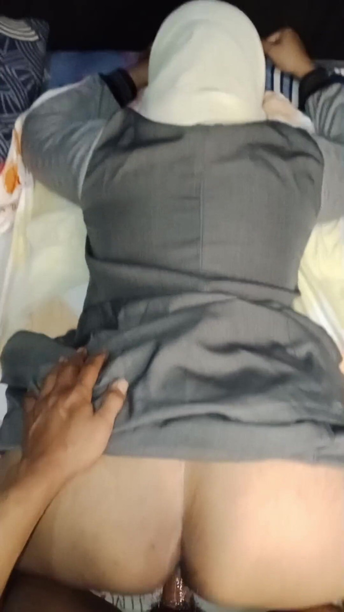 AlexisAir: パート 2 アマチュアビデオヒジャブ