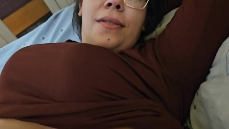 Mayay Thor X: Застенчивая девушка хочет, чтобы её набивал бывший парень