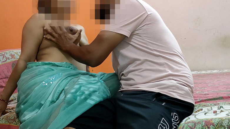 Saloninoor: Stiefaunty heeft me geleerd hoe ik seks met hem moet...
