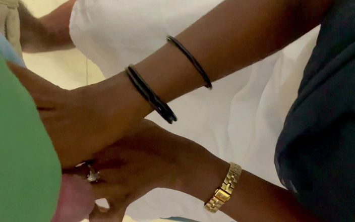 Desi girl riya: Mallu virgem universitária primeira vez tentando sexo