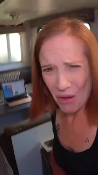 Dávám macechě, co si zaslouží - Jane Cane, Shiny Cock Films