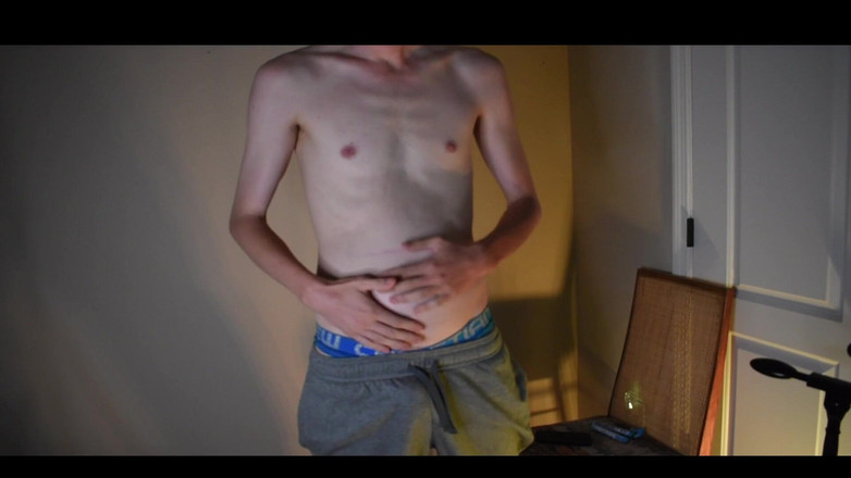 ElementX1018: Minha barriga está cheia de leite. Mas poderia usar mais.