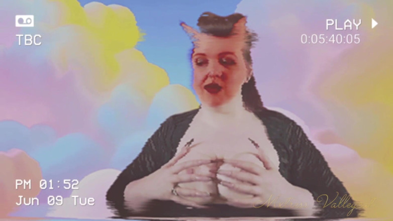 Mxtress Valleycat: Self Help and Relaxation