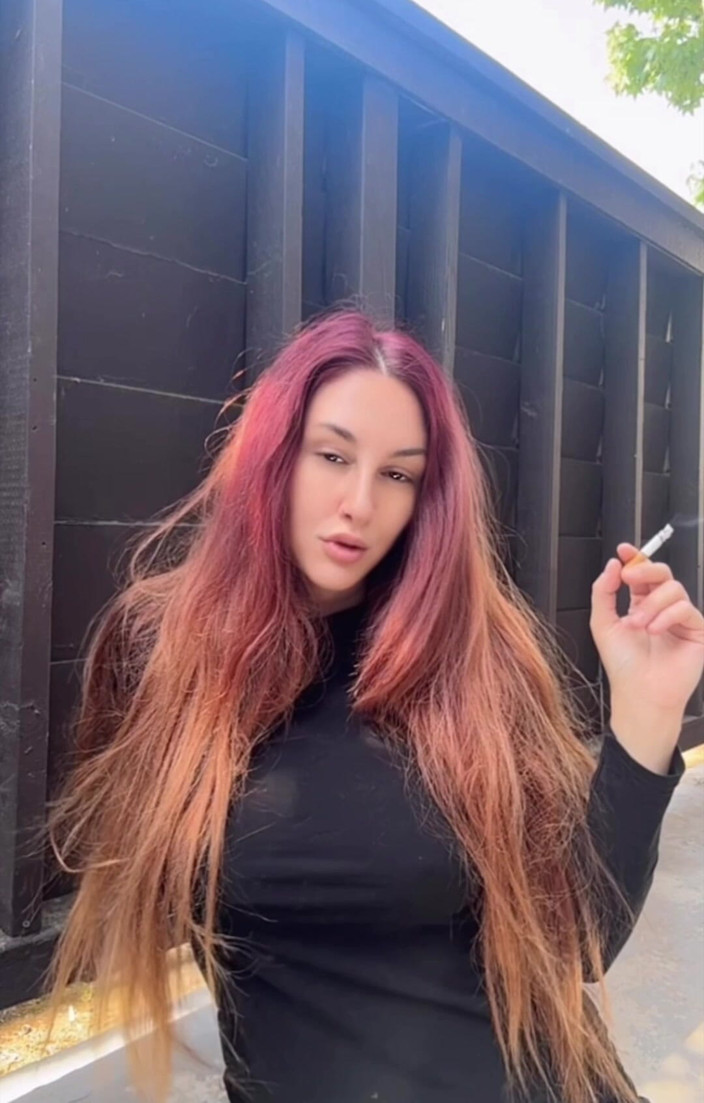 Artemisia Love: Włoskie duże cycki MILF Artemida Love Długie włosy Fetysz na...