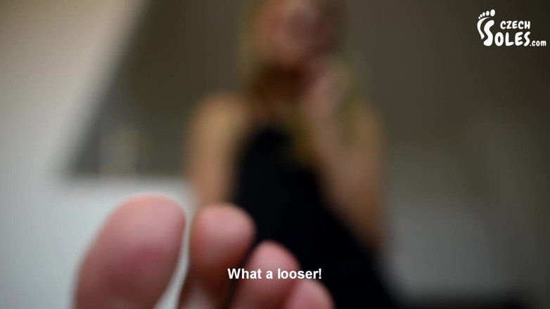 Czech Soles - foot fetish content: Battue par deux putes, humiliée et baisée