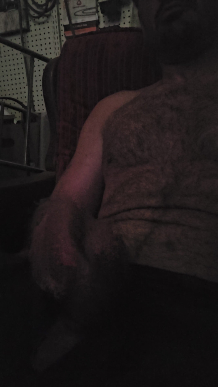 Big dick davis: Tool Shed Activity