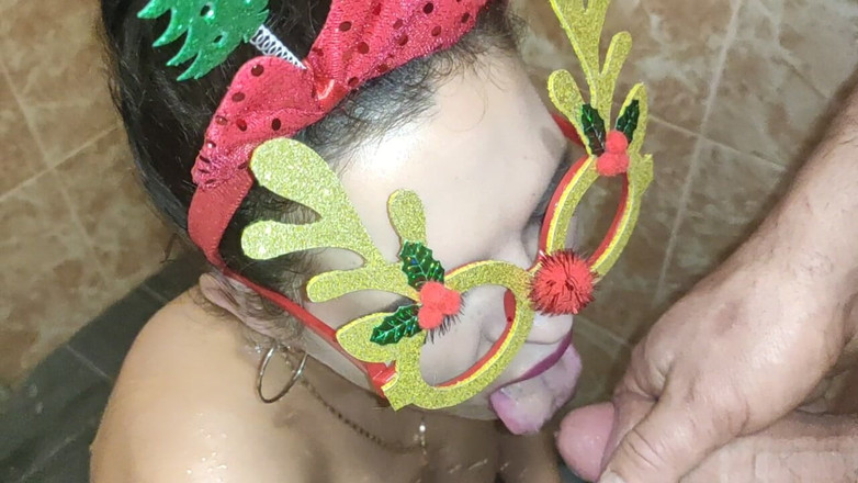 DirtyLubov: Una enmascarada mama la gran polla