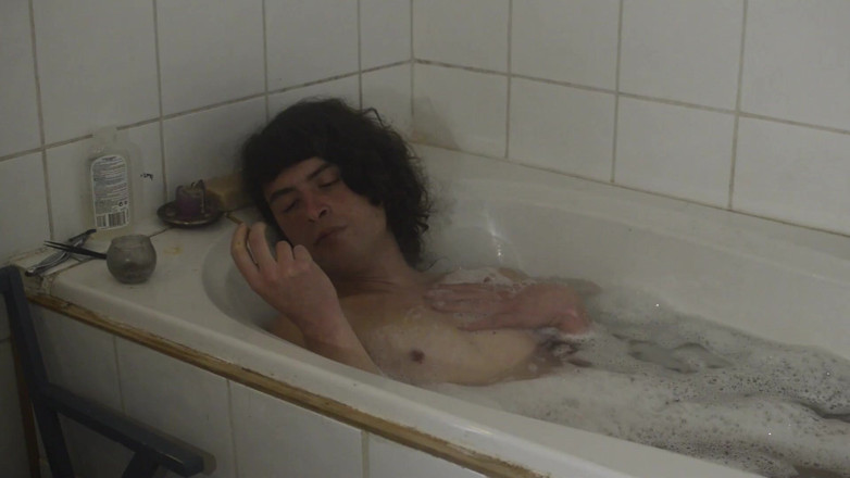 Sara B: Non-binary taking bath, smoking and jerking