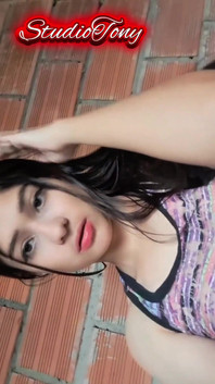 Beautiful and Young 18-year-old Neighbor Penetrated in the Anus