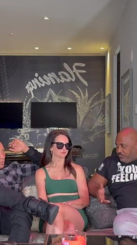 Milfcandy Podcast dengan Suzanne Holly milf, Trucifer, Mrflourish