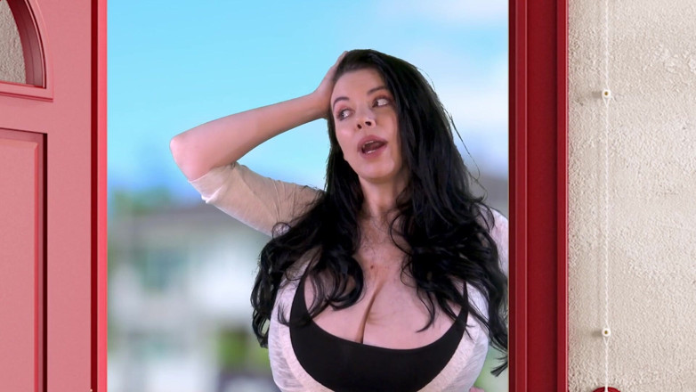 Lovely Lilith: Neighborhood MILF Lovely Lilith