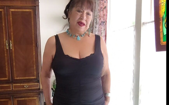 Zilah Luz: A 71 anni mi sentivo molto cattivo togliermi il vestito e...