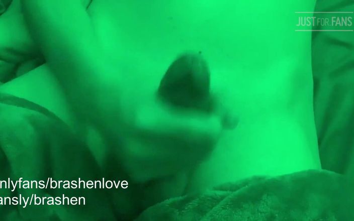 Brashen: Teen dễ thương đêm khuya sục cu ồ ạt