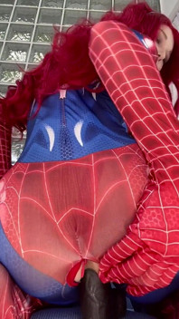 Spider Lady Adventure - latihan lubang jalang