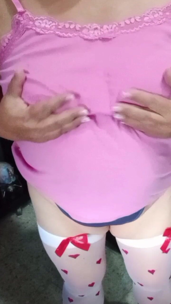 Milfta boohot: Sexy Mature Granny in Stockings and Thread Modeling and Touching...